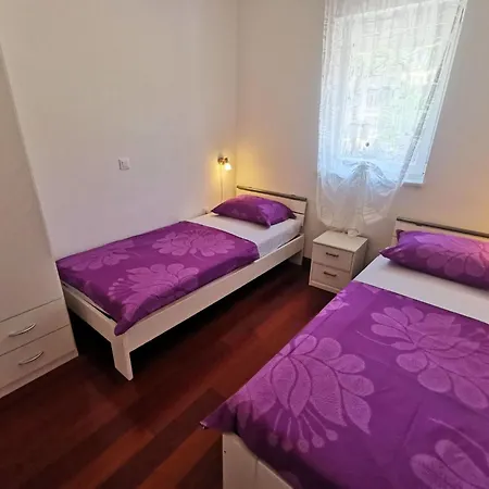 Apartment 50m Vom Entfernt By Interhome