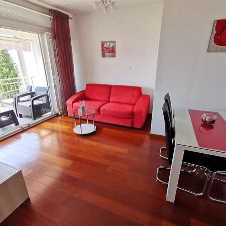 50m Vom Entfernt By Interhome Apartment
