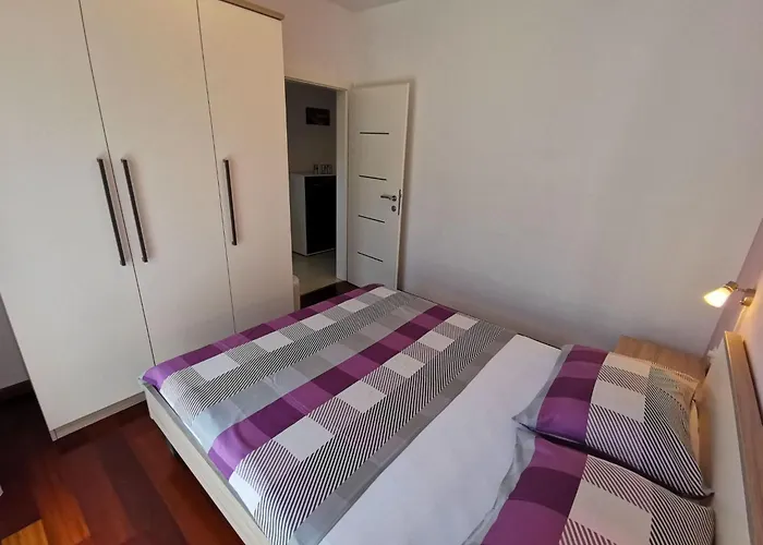 50m Vom Entfernt By Interhome Apartman