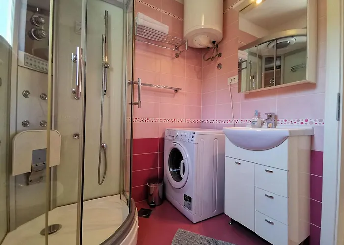 Apartman 50m Vom Entfernt By Interhome